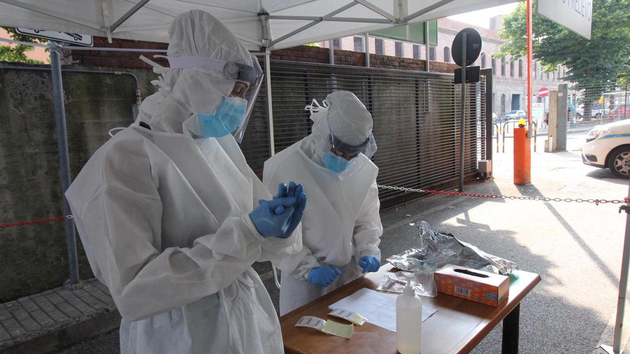 Il tampone verrà fatto davanti al Centro Giovannini