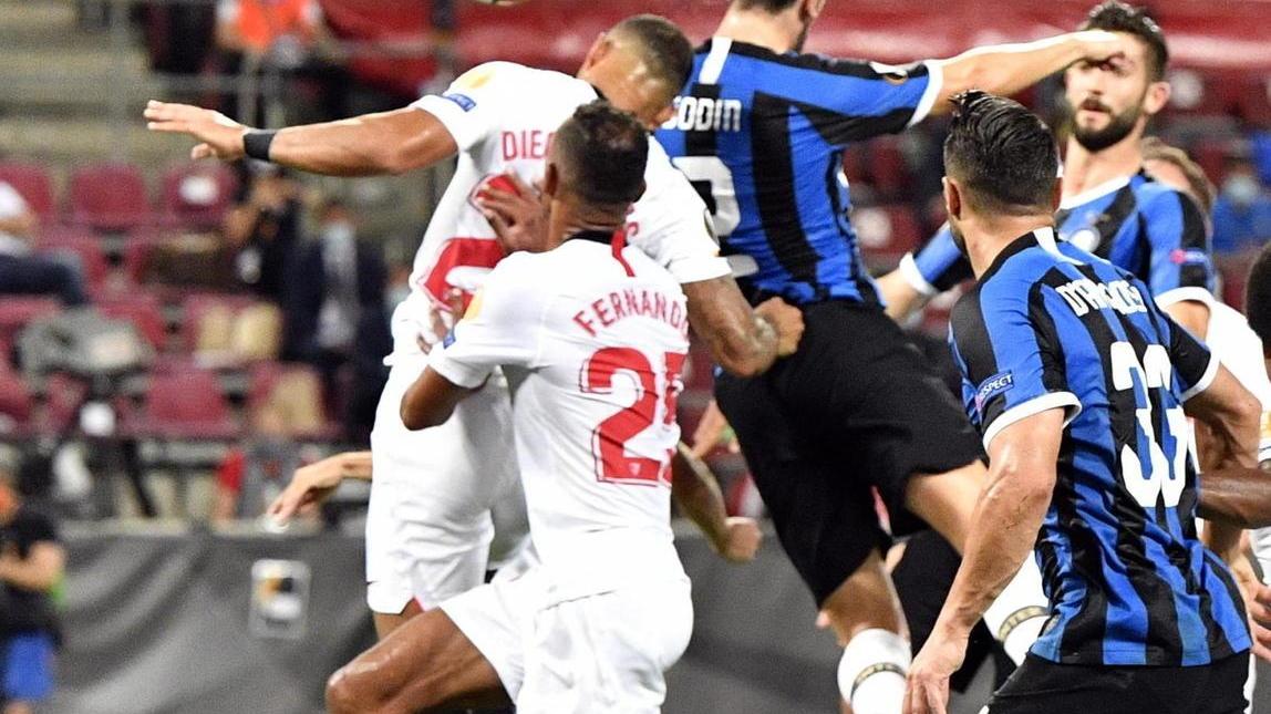 Inter, così fa male L’Europa è un tabù Fa festa il Siviglia