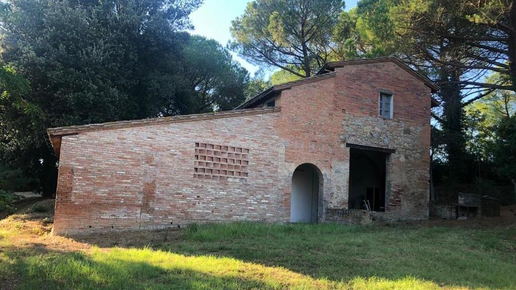 Cercata pure nei conventi e in diversi casolari