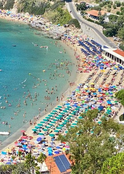 Turismo abusivo, polizia e carabinieri aumentano i controlli sugli affitti brevi 