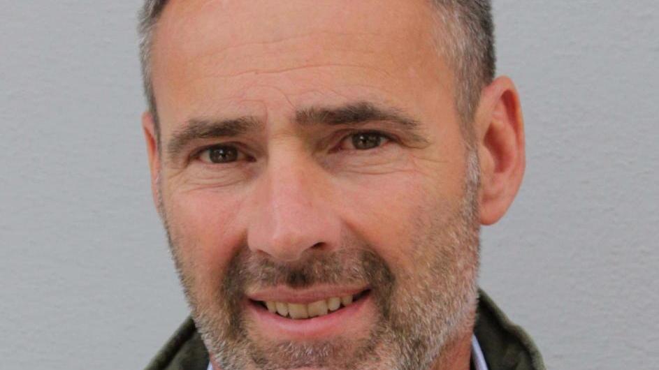 Festa esclusiva al bagno Angelo di Alberto Mattugini ma c’è chi protesta