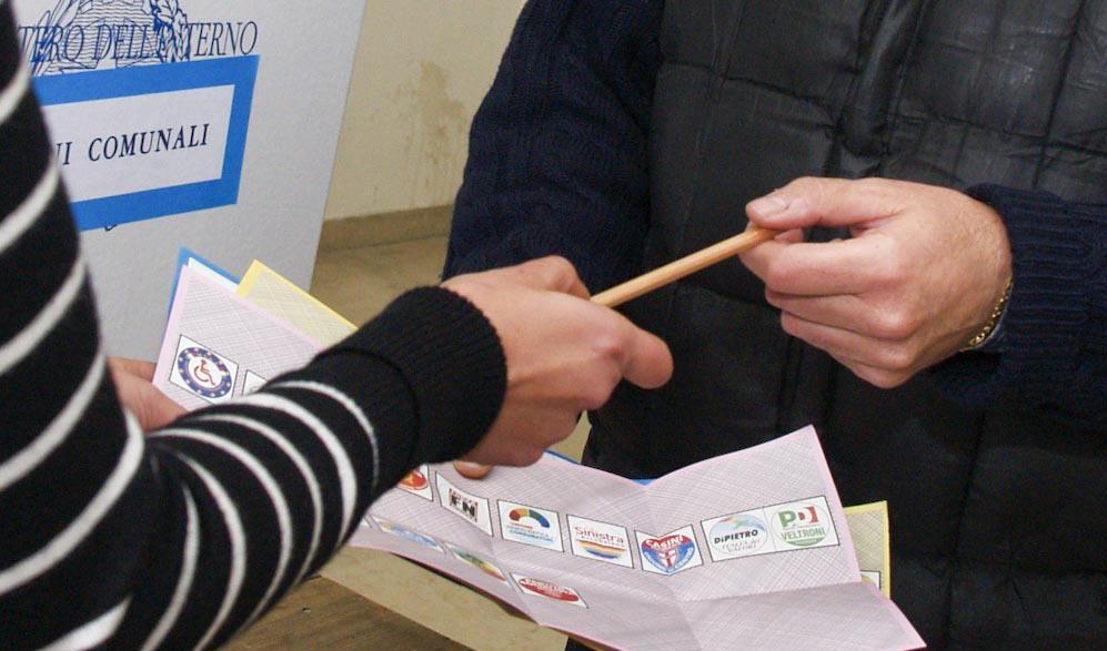 La carica dei cinquecento candidati Ecco gli aspiranti al consiglio comunale 