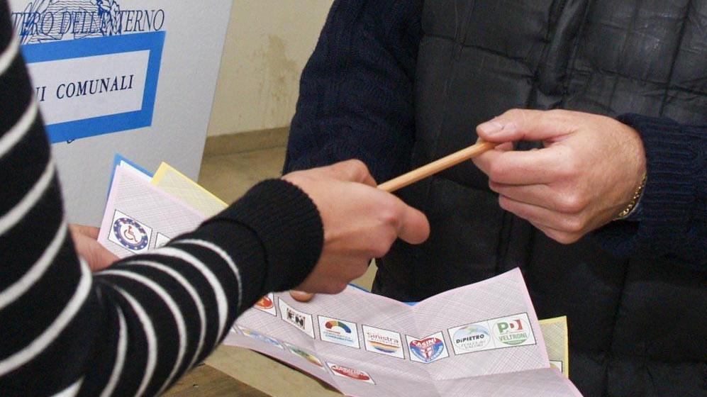 La carica dei cinquecento candidati Ecco gli aspiranti al consiglio comunale