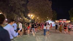 Movida a Lucca, in 334 in due giorni fanno il sierologico: «Nove i test dubbi» 