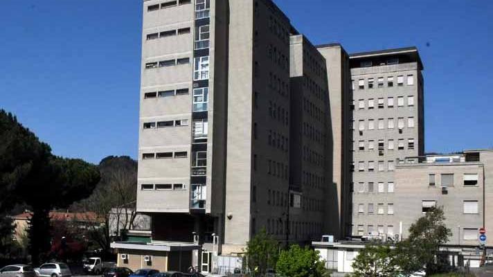 «Per una visita oculistica occorre aspettare un anno»