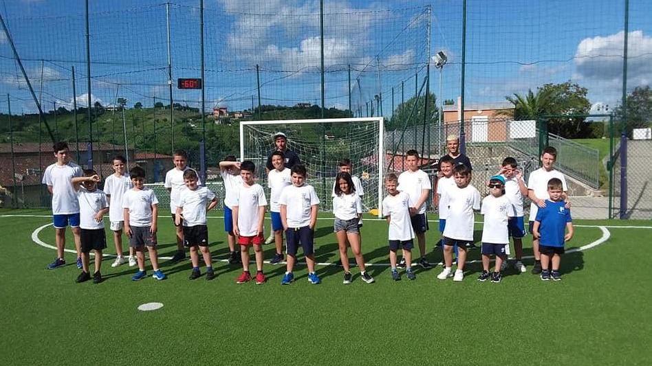A Bonascola la scuola calcio dove s’impara a essere amici e dribblare gli avversari