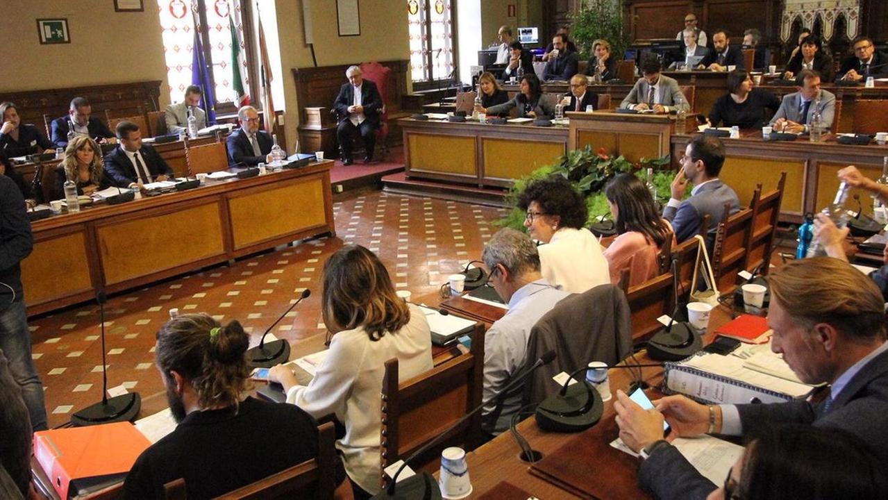 Dieci consiglieri comunali sempre presenti alle sedute