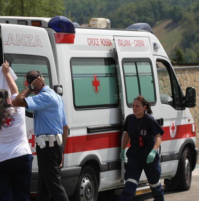 Cade da cavallo a Bocco e finisce sulle rocce ricoverato all’ospedale