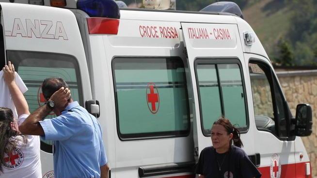 Cade da cavallo a Bocco e finisce sulle rocce ricoverato all’ospedale