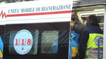 Si scontra con un’auto: grave motociclista