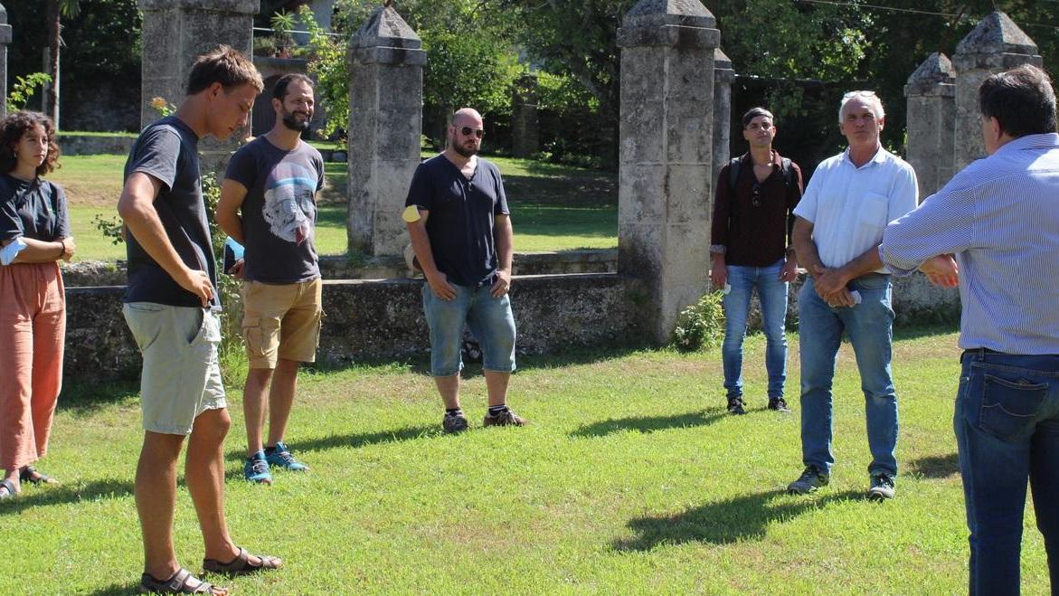 Sfida tra giovani artisti per ridisegnare l’arredo urbano della città