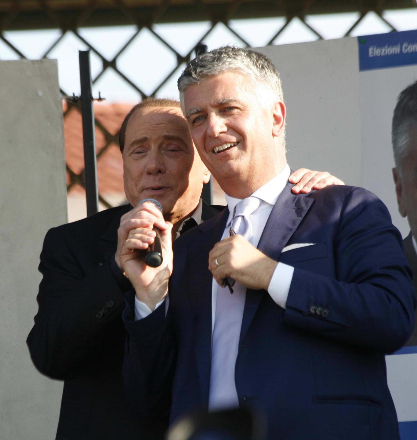 Mallegni commissario di Forza Italia: «Maalox per i mal di pancia e km per far conoscere i candidati» 