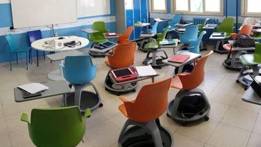 "I banchi con le rotelle non sono antisismici": la diffida del professore universitario alla scuola