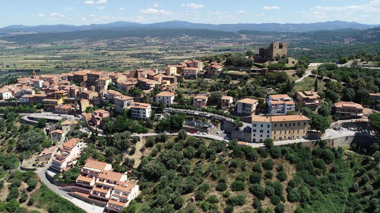 La via degli etruschi fa tappa a Scarlino C’è l’ok del consiglio