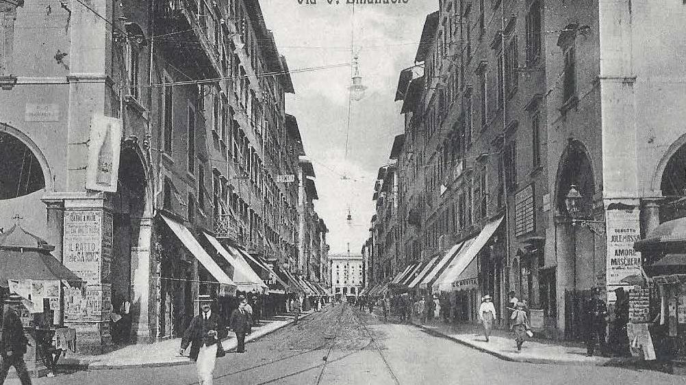 Ecco com’era la via Grande senza portici Si chiamava via Vittorio Emanuele