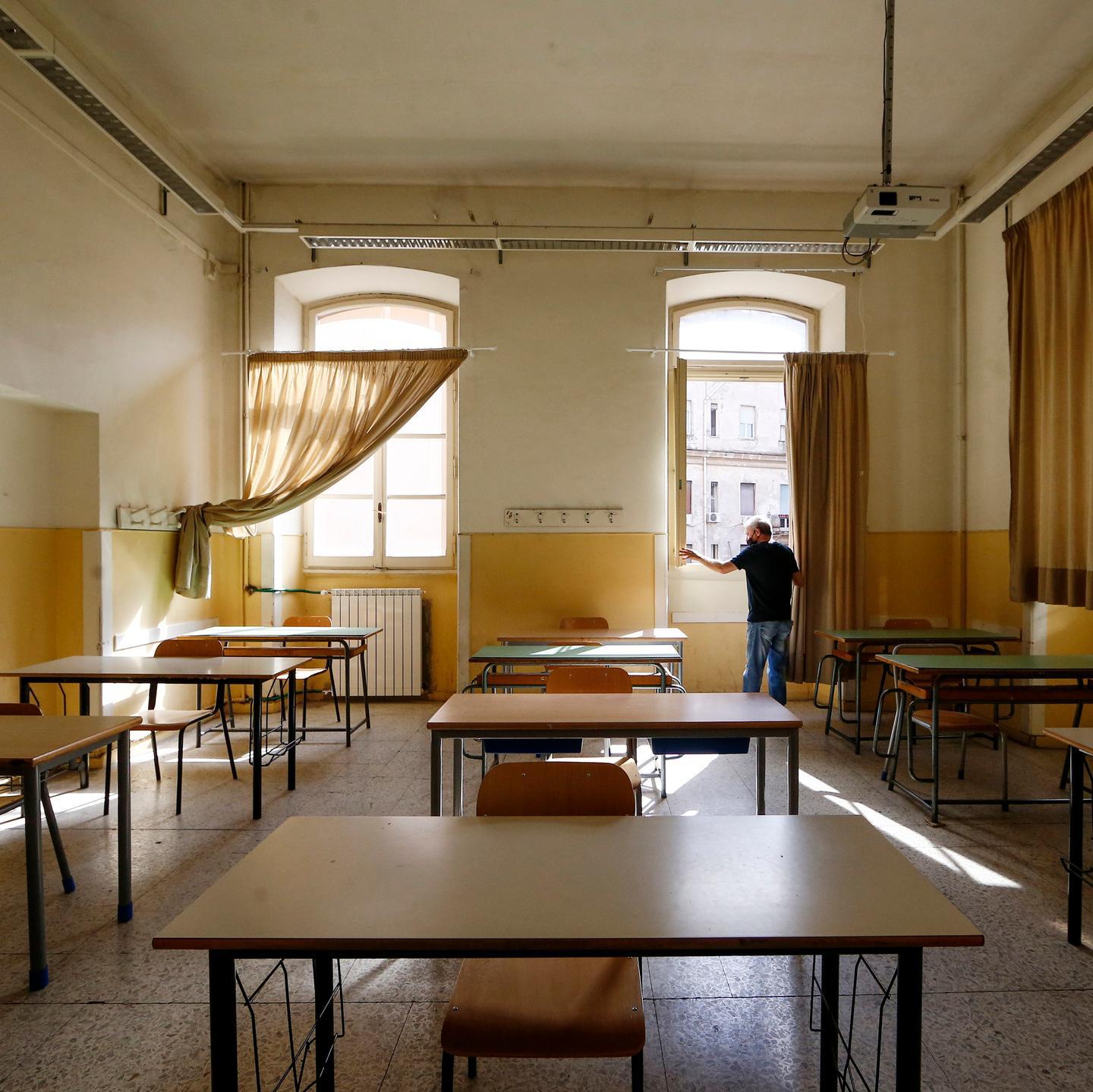 Scuola precaria, in provincia di Lucca servono almeno 500 supplenti 