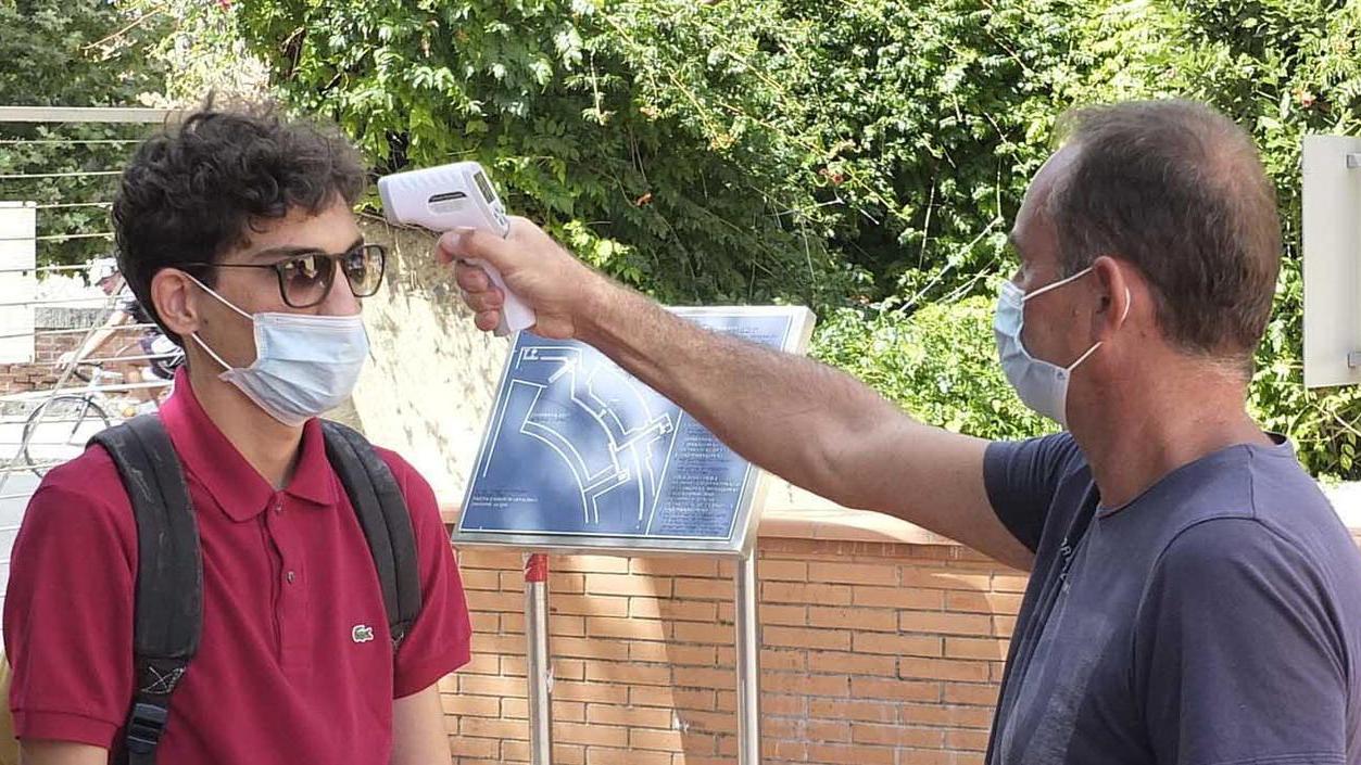 Test in presenza e in città, il Sant’Anna ci prova e ci riesce