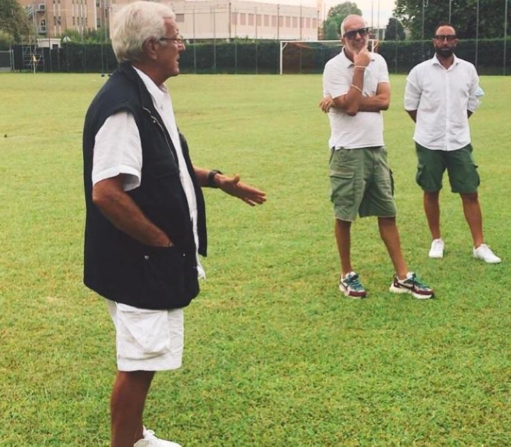 La lezione di Lippi al nuovo Viareggio calcio «Puntate sul gruppo»