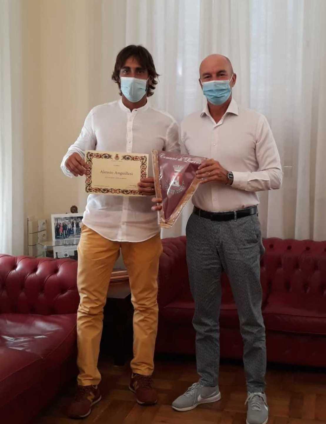 Premiato Anguillesi il sub-scalatore con Livorno nel cuore 