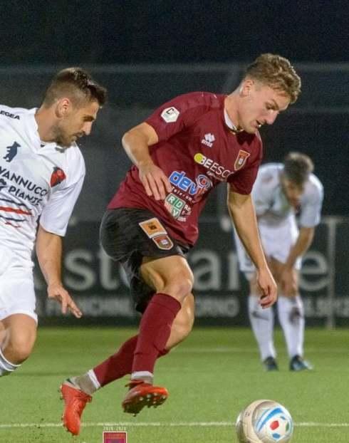 Granata, Michele Bruzzo ceduto all’Avellino 