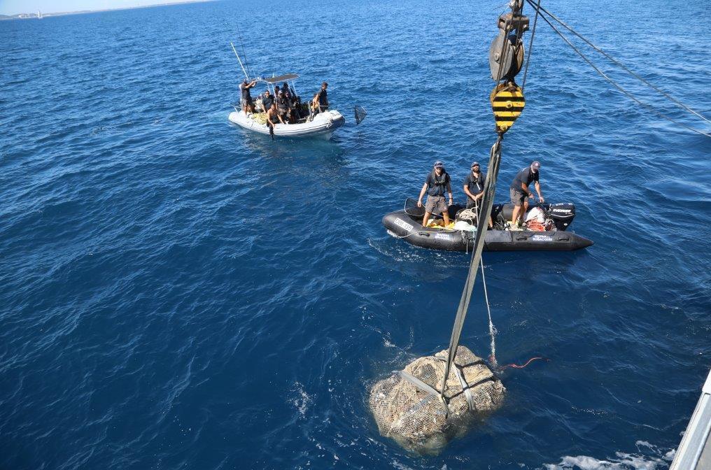 Ecoballe, Borrelli: «Scandagliata un’area enorme, andiamo avanti per un altro mese» 