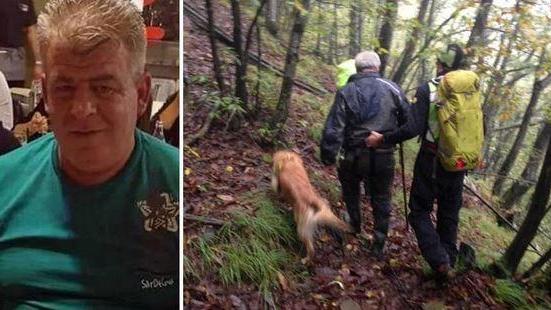 Alessandro Chioni a sinistra, a destra ricerche con i cani nel bosco