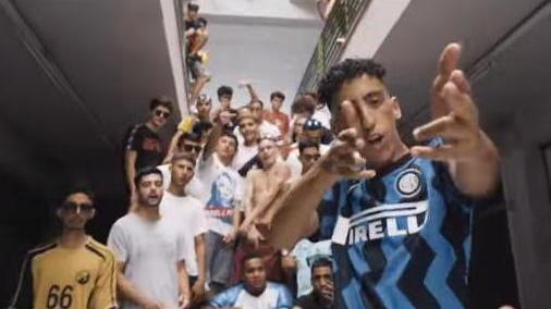 Baruzzo: assurdo il video del rapper con immagini di Marina