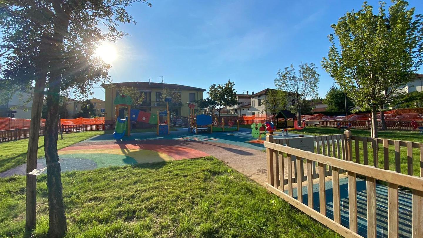 Sarà inaugurato domani in piazza Orsi il nuovo parco giochi «Ida Del Carlo»