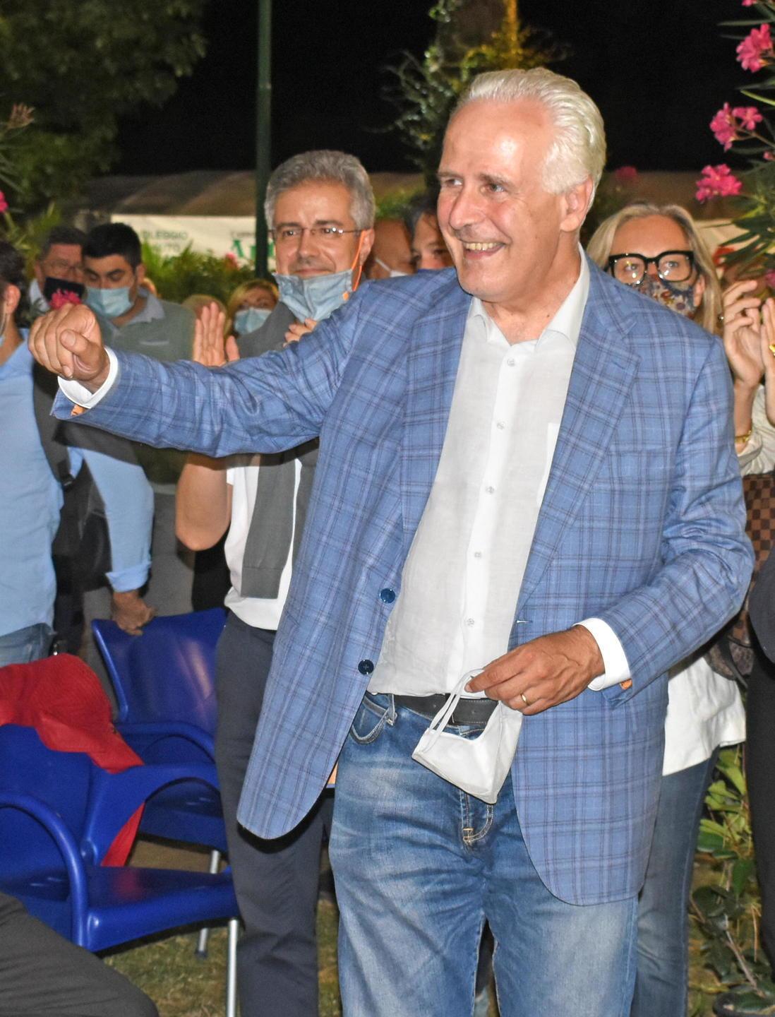 Oggi Eugenio Giani in visita a Livorno al Mercato centrale 