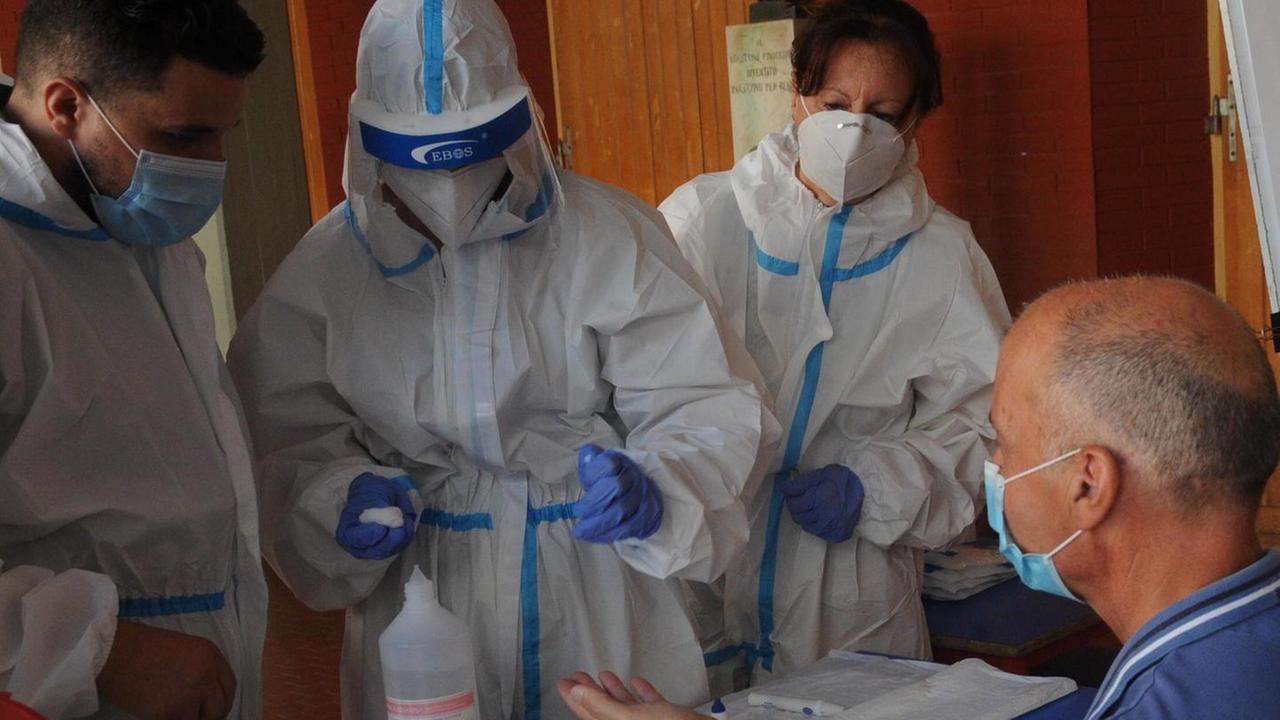 Oltre 1500 test sierologici al personale scolastico