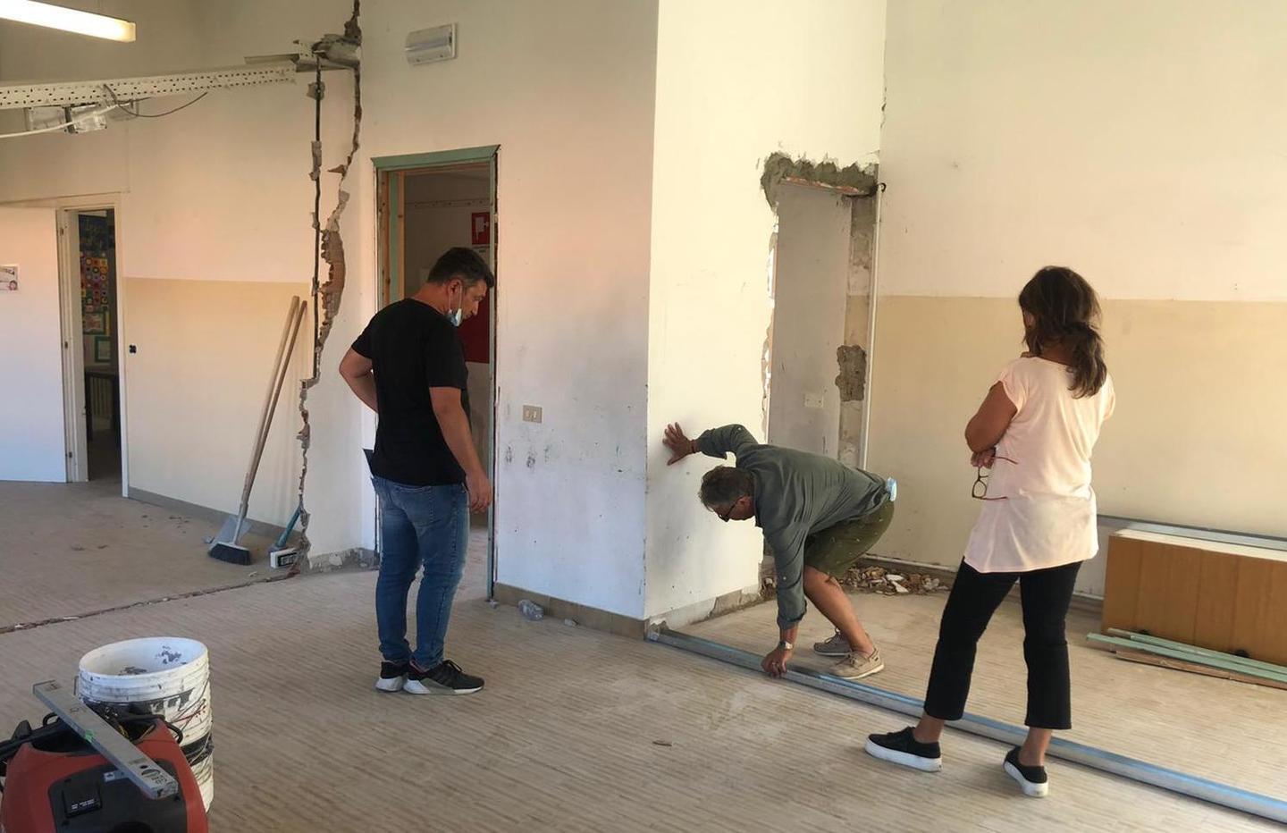 Corsa contro il tempo per adeguare 5 scuole con 120.000 euro 