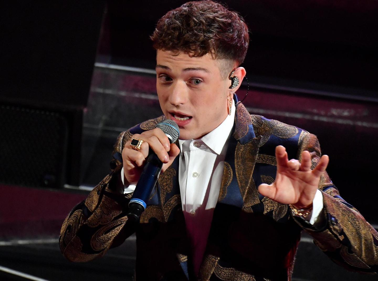 Irama, “Crepe” che fanno crescere «L’amore al centro della mia musica»