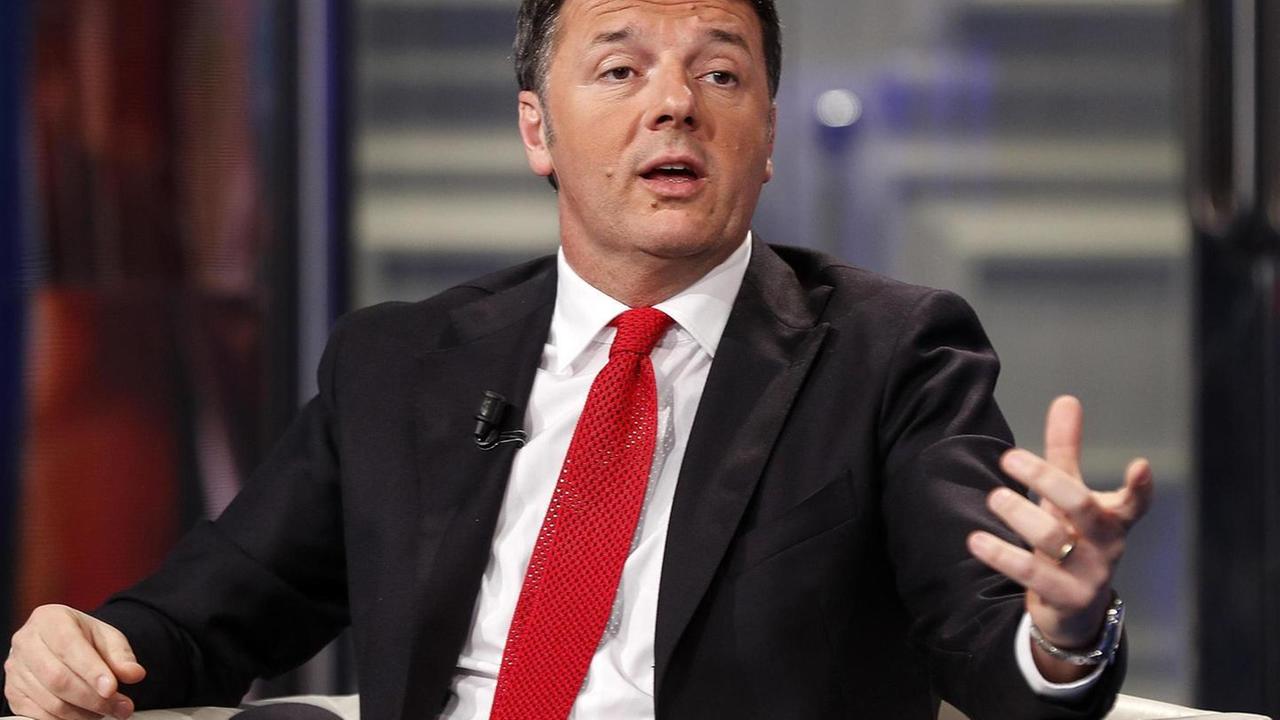 Matteo Renzi, incontro sul prato del baluardo