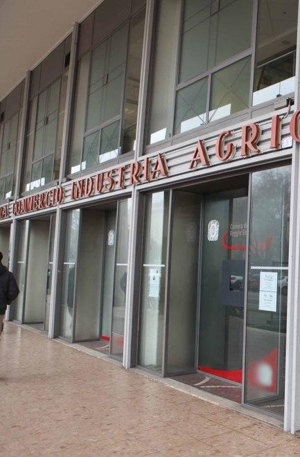 Posizione unanime delle associazioni di categoria: «No all’accorpamento» 