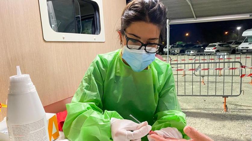 Coronavirus, appello dei sindaci dell'area fiorentina: "Chi lavora a scuola faccia il test"