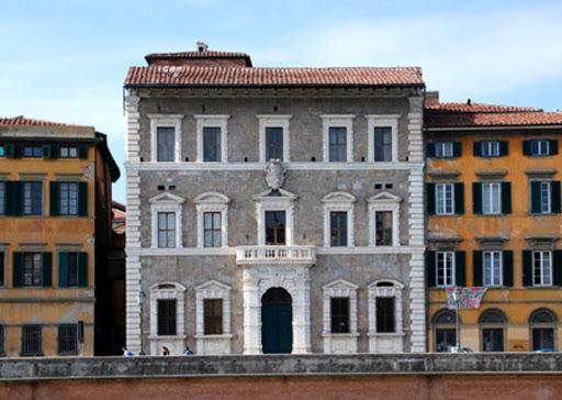 La sede del rettorato in lungarno Pacinotti