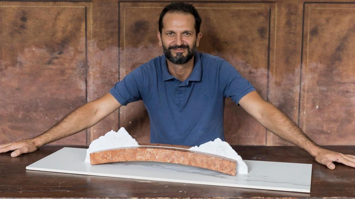 Sandro Del Pistoia vince il concorso “Panchina artistica”