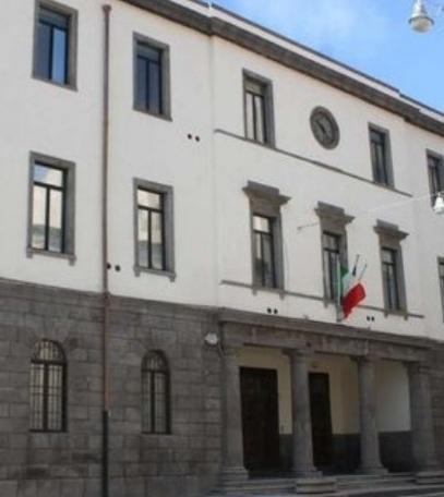 Aumentano i casi Covid, chiude il centro estivo 