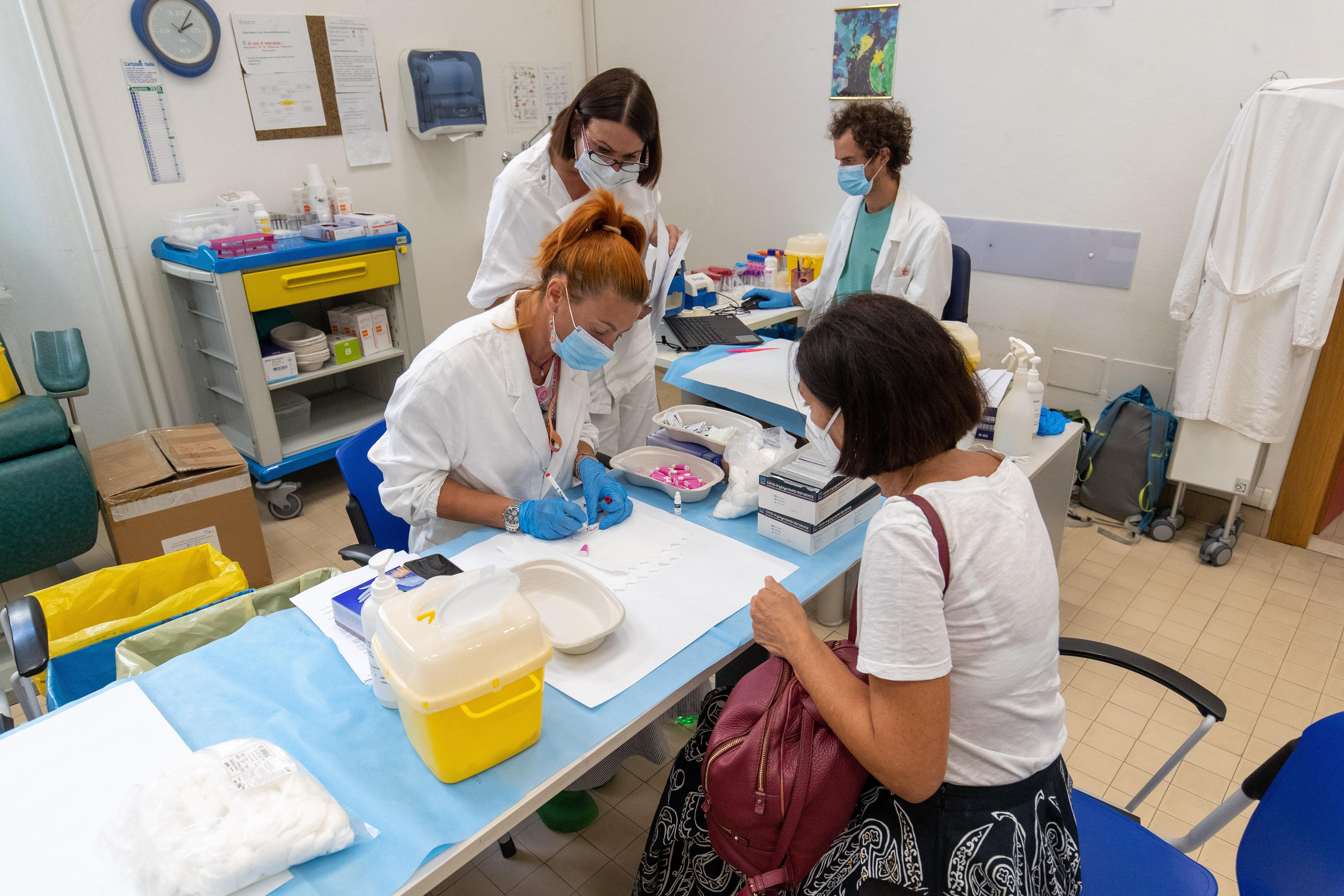 Nuovi posti per i test sierologici gratuiti a Ferrara