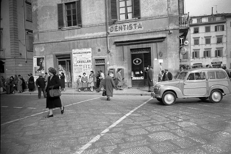 Largo Carducci negli anni Sessanta (archivio Ranfagni)