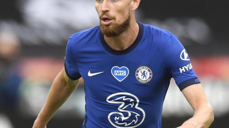 Il giallo del tampone, Tonali escluso Mancini chiama Jorginho in azzurro