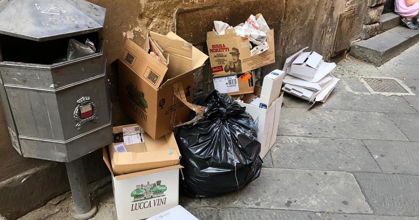 Degrado in via Santa Croce