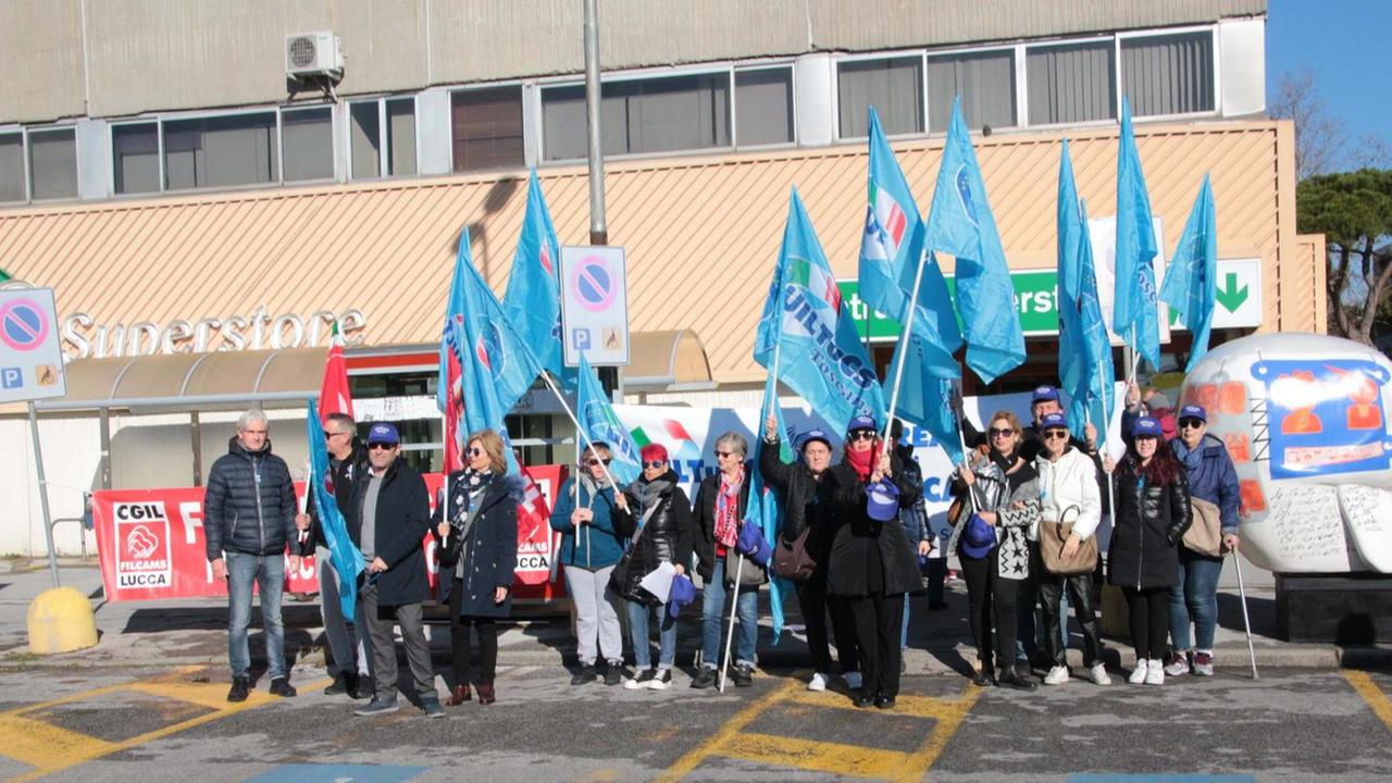Alberici: tratteremo con Pam il ritorno dei dipendenti a Viareggio