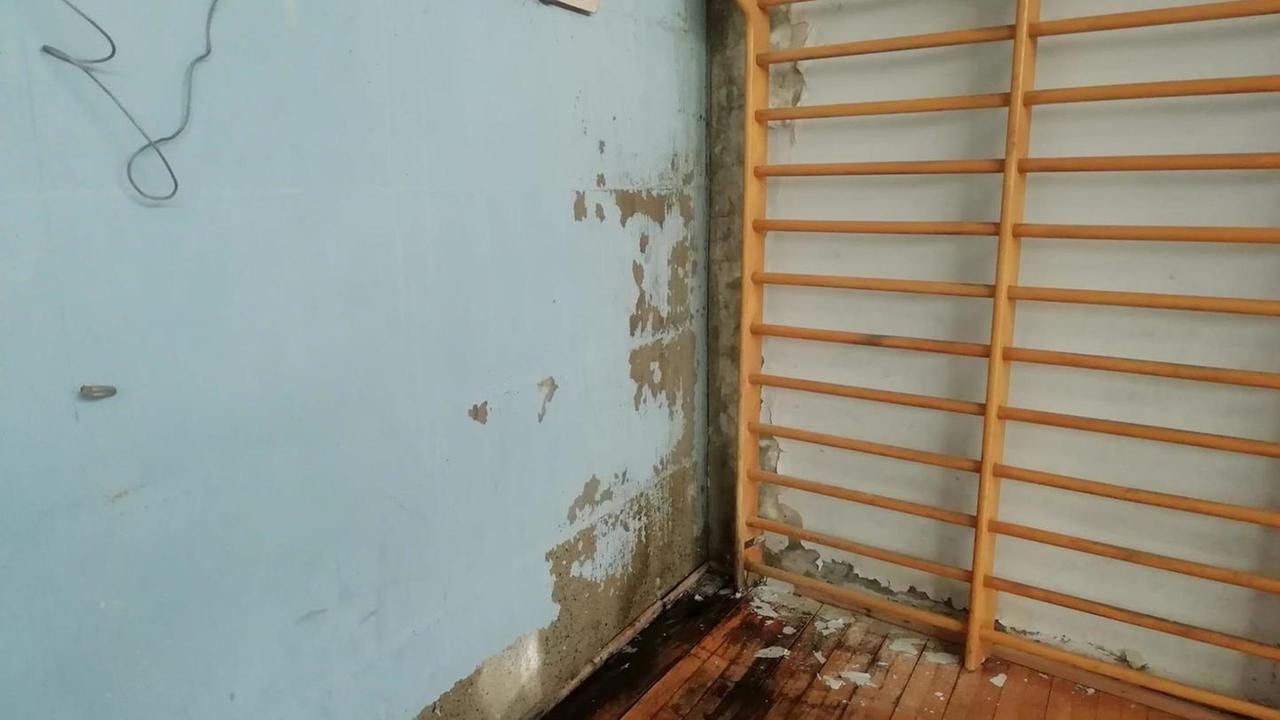 «Palestra nel degrado, situazione insostenibile»