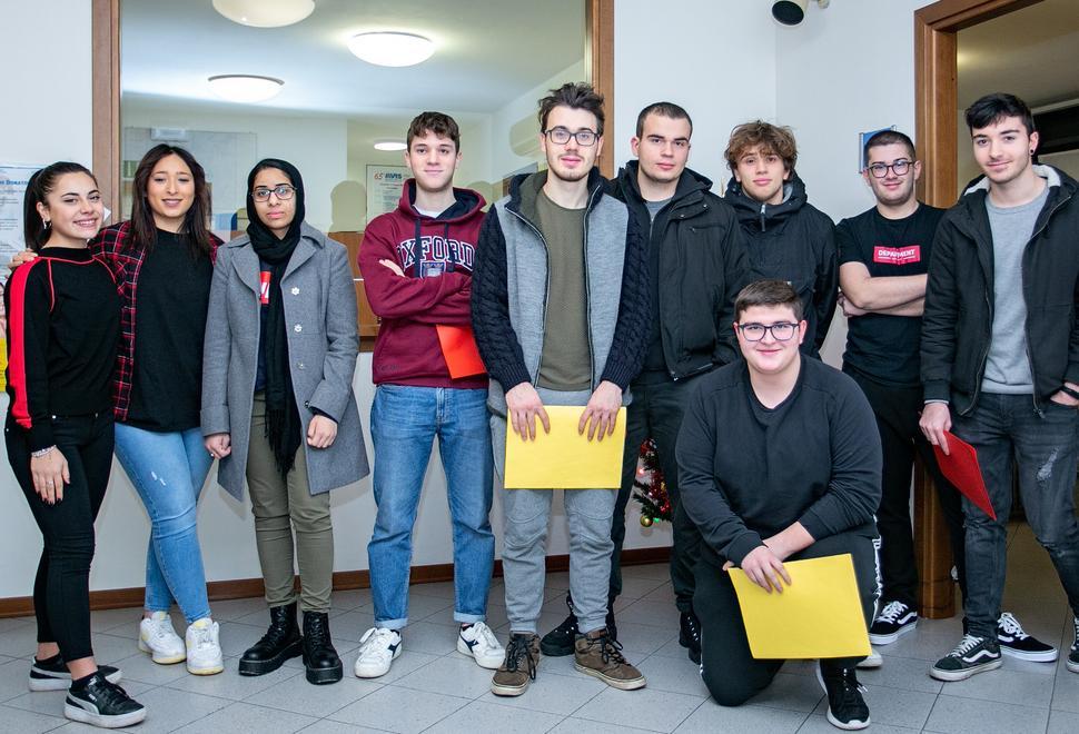 Avis vuole premiare gli studenti-volontari per i buoni risultati