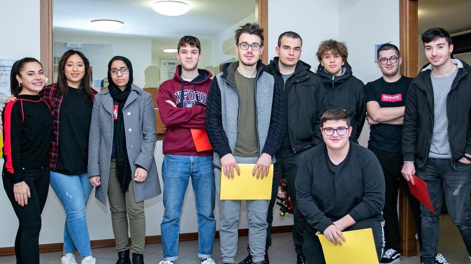 Avis vuole premiare gli studenti-volontari per i buoni risultati