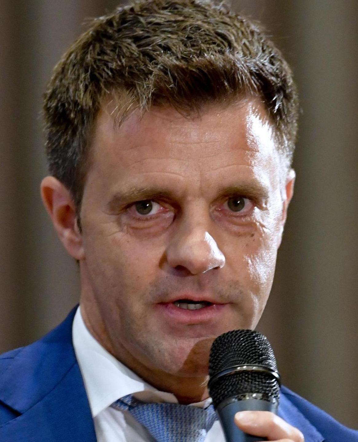 Rizzoli resta il capo degli arbitri