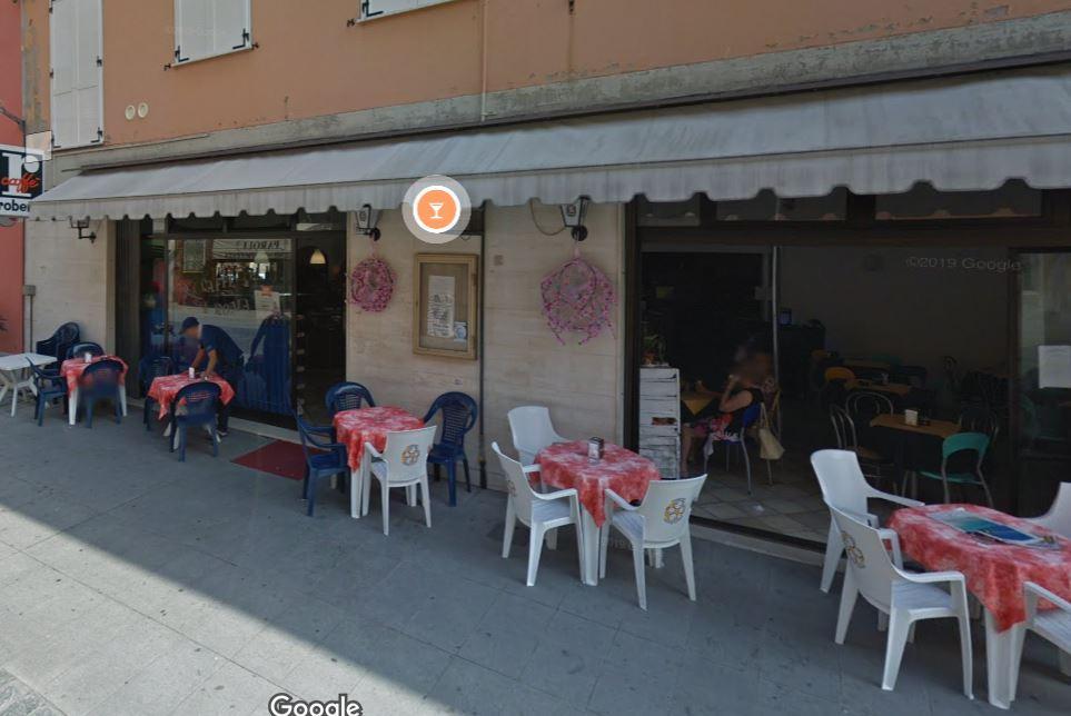 Il bar Roma di via Roma a Fabbrico