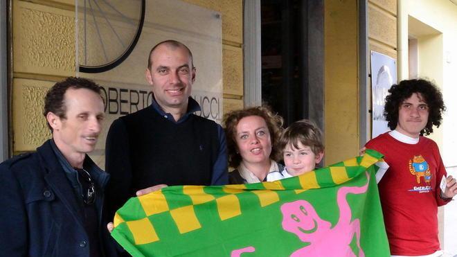 La famiglia Lombardi vince la Ciclopedalata in maschera