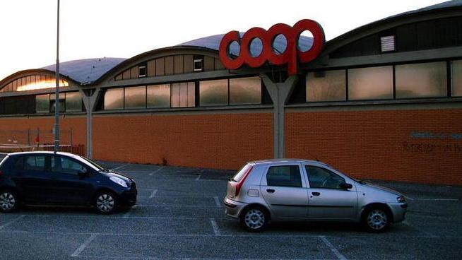 Alla Coop una nuova farmacia comunale